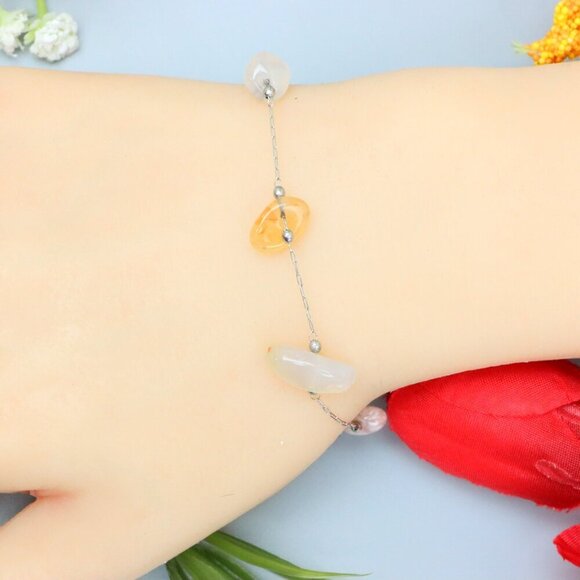 "Elegant & Trendy Bracelet, A Perfect Gift for Women, Thoughtful, EVCH1008 - Picture 4 of 7